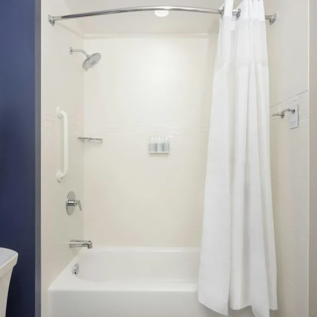 جناح بسرير كينج وسريرين كوين بغرفتي نوم مع أريكة، Residence Inn By Marriott Orlando Downtown 9/9