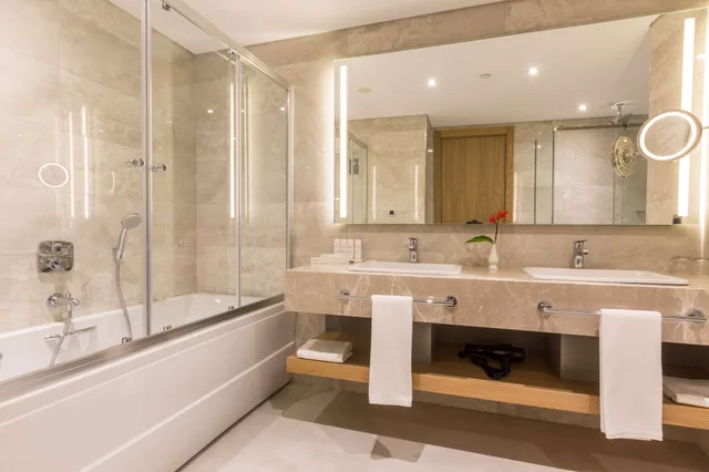 Standard, Radisson Blu Hotel Trabzon 4/5