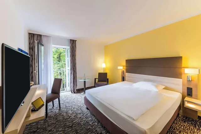 Standard, Queen Bed, Accessible, Best Western Plus Hotel Koeln City 2/5