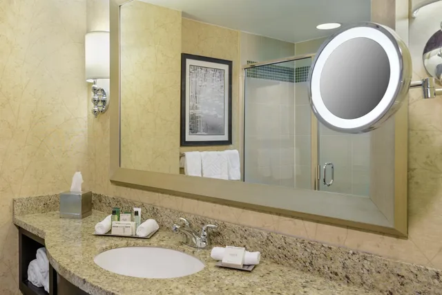 غرفة كلاسيكية بسريرين كوين، Hilton Richmond Hotel & Spa/Short Pump 7/9