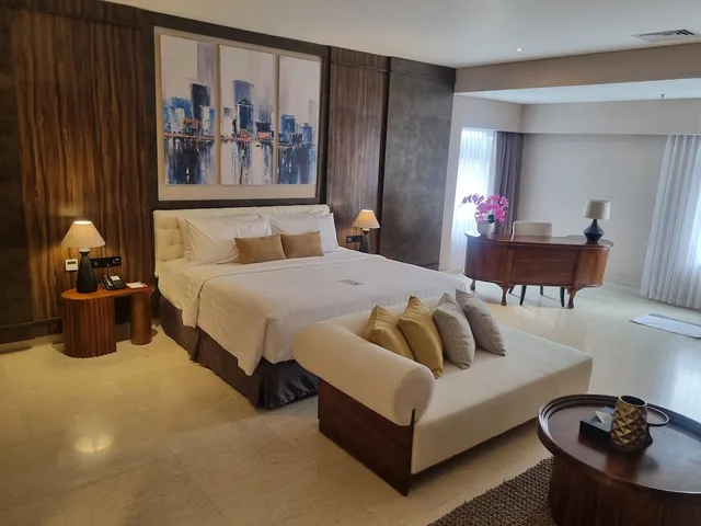 جناح تنفيذي بسرير كينج، Crystal Kuta Hotel 2/10