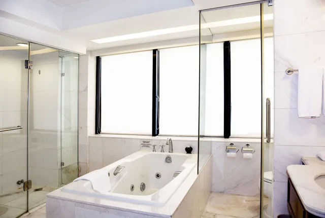 غرفة بريميوم بسريرين منفصلين، Crowne Plaza Hotel Suites Landmark Shenzhen 4/4