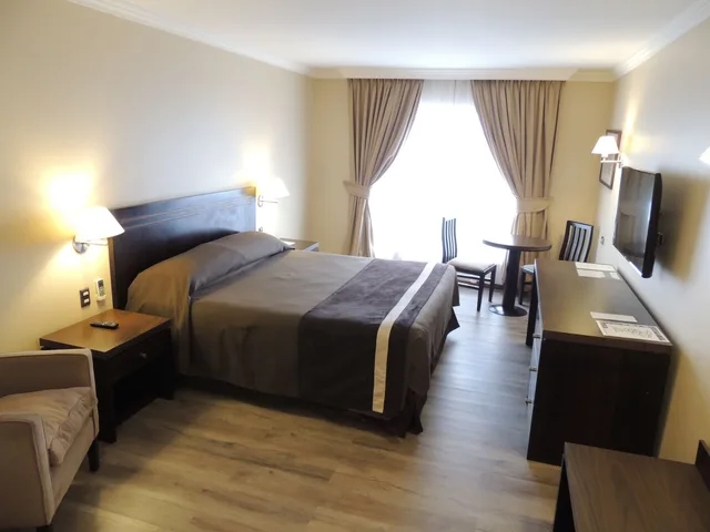 غرفة بسرير مزدوج بإطلالة على البحر، HOTEL DIEGO DE ALMAGRO VALPARAISO 3/4