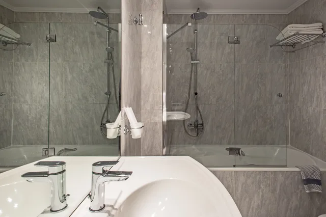 غرفة سوبيريور بسرير مزدوج أو سريرين منفصلين، Stratos Hotel Athens, Vassilicos House of Hospitality 6/6