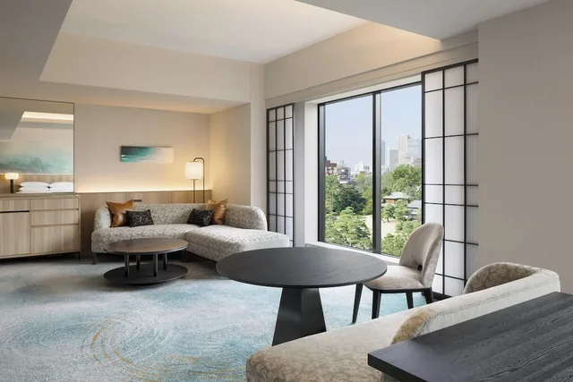 جناح جونيور بسرير كينج وسرير مزدوج مع دخول صالة النادي، Sheraton Miyako Hotel Tokyo 3/4