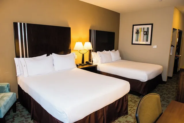 غرفة قياسية بسريرين كوين لذوي الإعاقة، Holiday Inn Express Hotel And Suites Houston Nw Beltway 8 West Road 2/5