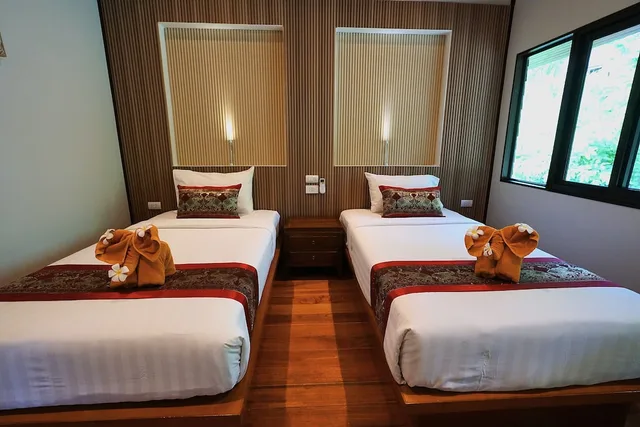 Garden, Family, Cottage, Double and Twin Beds، Phi Phi Natural Resort 2/3