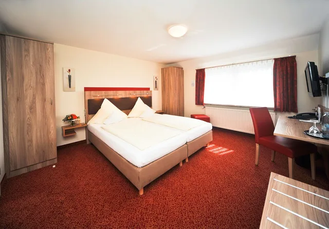 غرفة بسرير كوين، Ambient Hotel Am Europakanal 5/10
