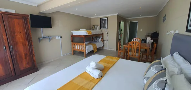 غرفة عائلية، Point Village Hotel 4/10