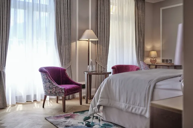 Deluxe, King Bed, Victoria Jungfrau Grand Hotel And Spa 5/6