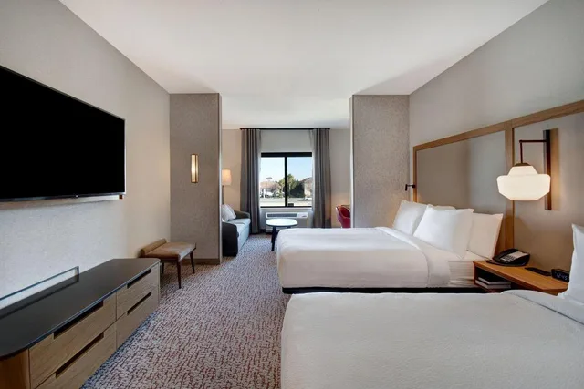 جناح تنفيذي بسريرين كوين مع أريكة، Fairfield Inn & Suites Lancaster Palmdale 5/10