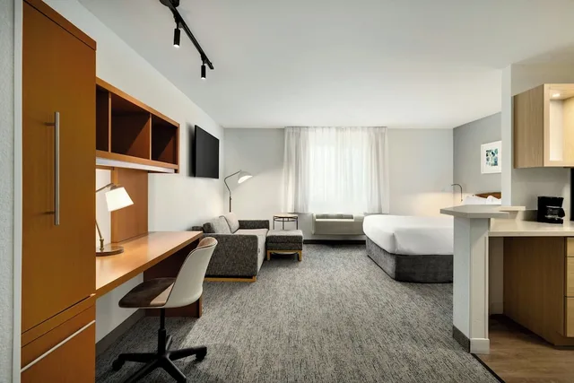 استوديو بسرير كوين مع أريكة لذوي الإعاقة، TownePlace Suites by Marriott Anaheim Maingate Near Angel Stadium 6/10