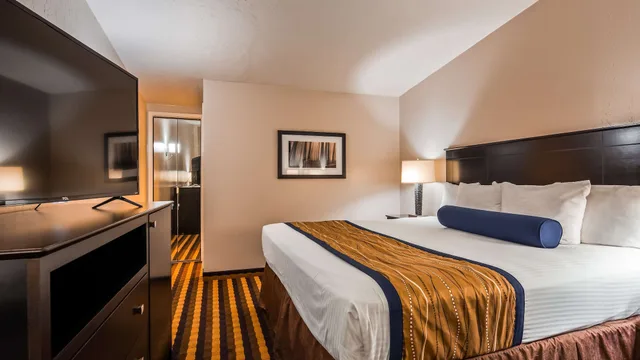 جناح بسرير كوين، Best Western New Oregon 1/10