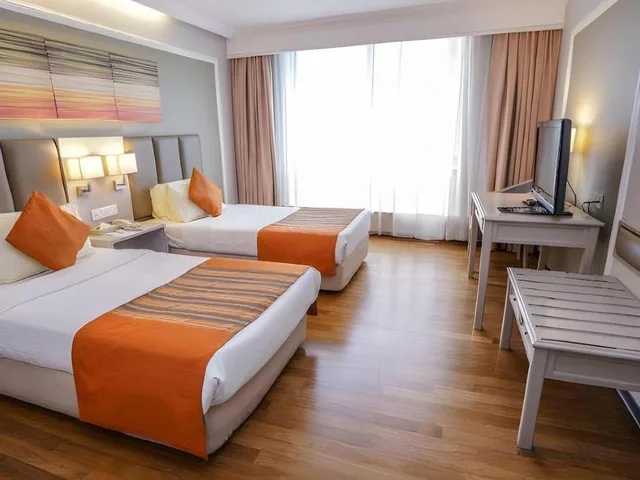غرفة ديلوكس، Kingwood Inn Kuching 2/2