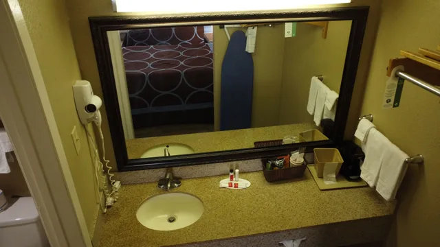 غرفة ديلوكس بسرير كينج، Super 8 By Wyndham Kingsville 5/6