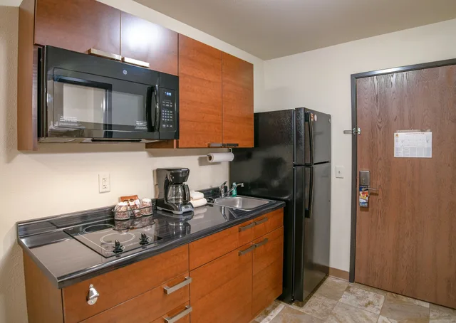 غرفة بسرير كوين لذوي الإعاقة، My Place Hotel-Colorado Springs Co 10/10