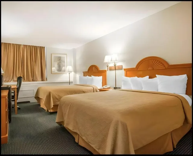 غرفة ديلوكس بسرير مزدوج يُسمح فيها بالحيوانات الأليفة، Quality Inn Massena NY 1/1