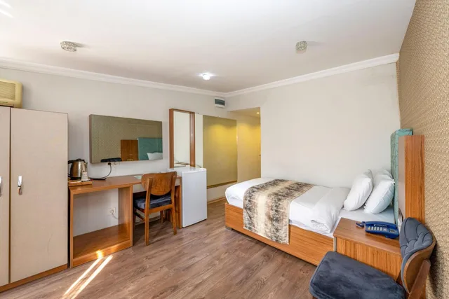 غرفة سوبيريور ثلاثية، Devman Hotel 1/10