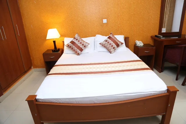 غرفة قياسية، Rainbow Hotel 2/2