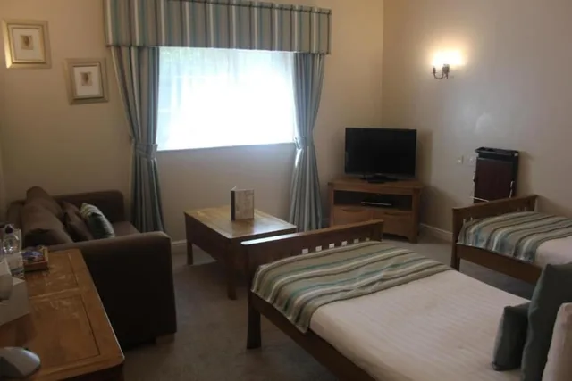 شقة بسريرين مزدوجين بـ3 غرف نوم، OYO Flagship Nant Ddu Lodge Hotel & Spa 4/5