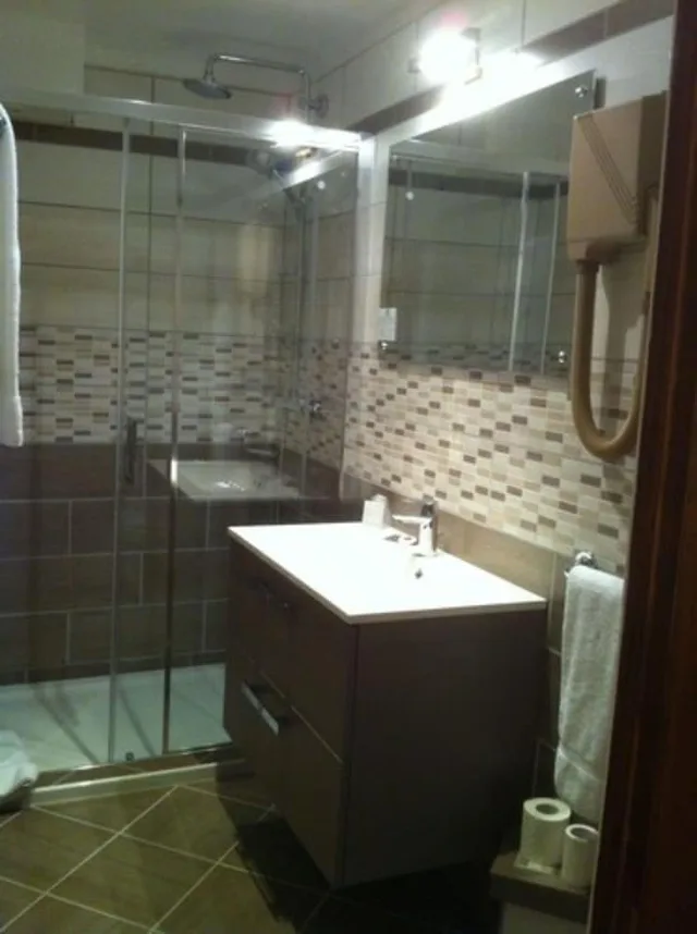 غرفة كومفورت بسرير مزدوج، Hotel Les Tilleuls 4/4
