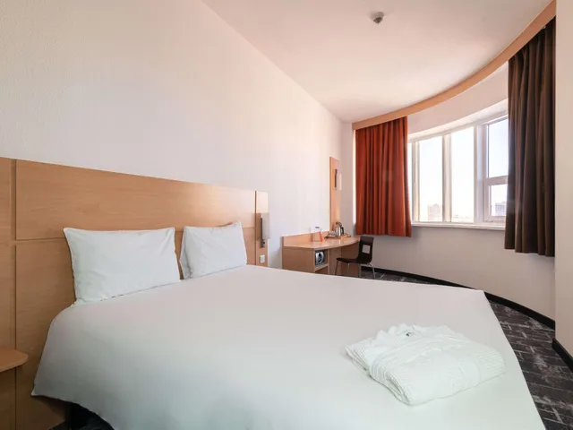Premium, Double Bed, City View, Ibis Astana Hotel 2/10