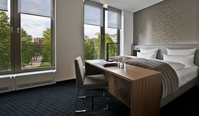 غرفة كومفورت بسريرين منفصلين، COSMO Hotel Berlin Mitte 3/4