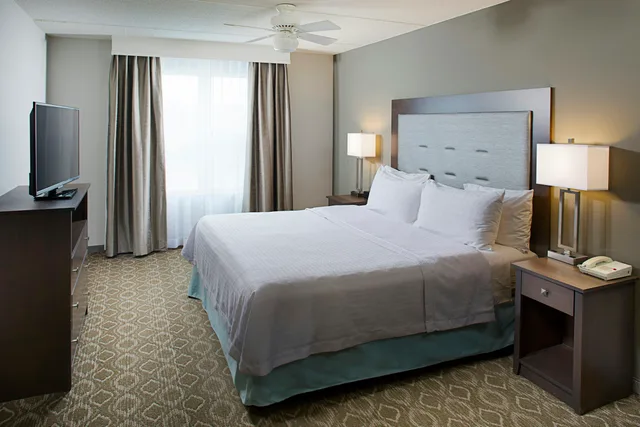 جناح بسرير كينج بغرفة نوم واحدة، Homewood Suites by Hilton Cleveland Solon 2/7