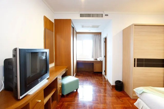 3 Bedrooms, Family Suite, 3 Double Beds, Chaidee Mansion 10/10