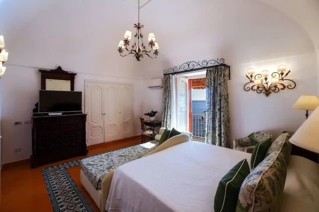 Classic, Double Bed, Sea View, Buca di Bacco 1/4