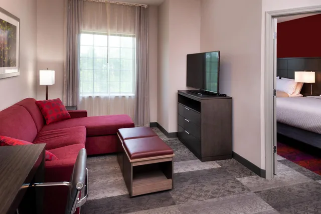 غرفة بسريرين كوين بغرفة نوم واحدة لذوي الإعاقة، STAYBRIDGE SUITES LAKE CHARLES 2/5
