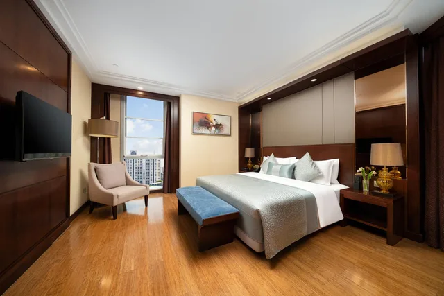 Superior, Suite, Golden Eagle Summit Hotel 1/1