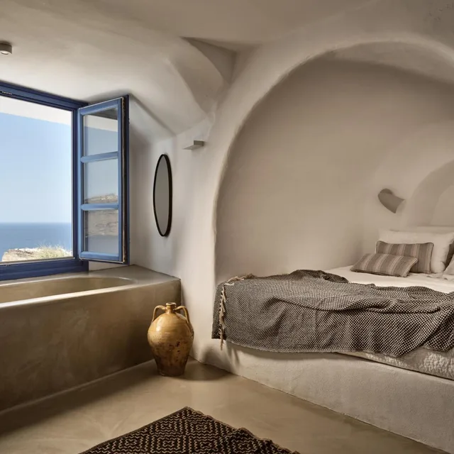 Superior, Suite, Sunset View, Plunge Pool, Esperas Santorini 1/3