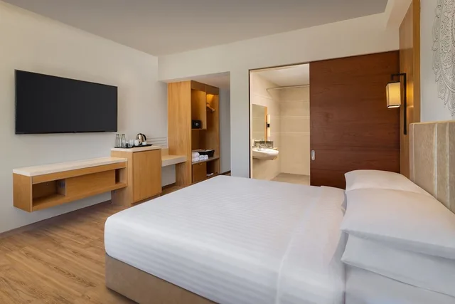 Premium, King Bed, Courtyard Tiruchirappalli 1/5