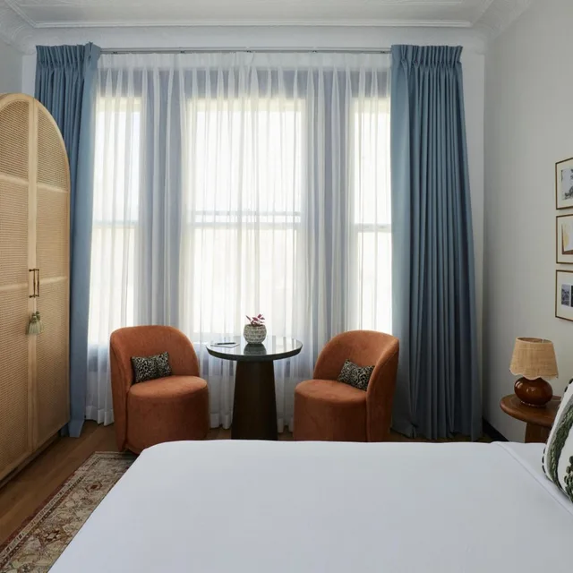 Skyline, Gaslamp, King Bed، Granger Hotel Gaslamp Quarter, a Member of Marriott Design Hotels 3/11