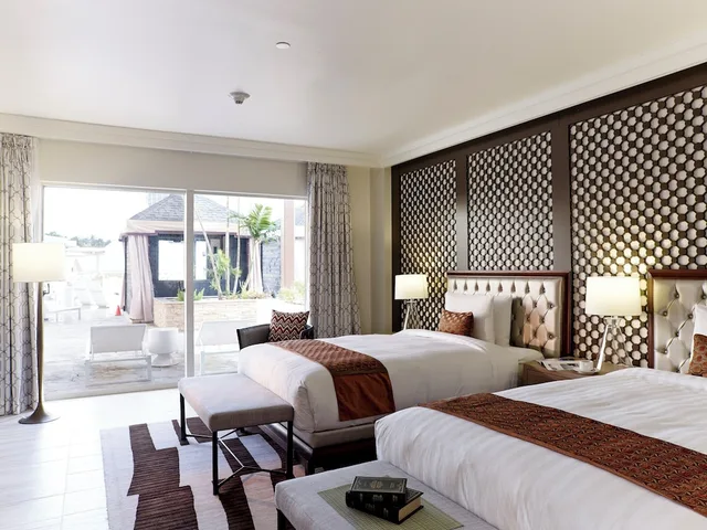 Suite, Club Lounge Access, Pool Access، Lotte Hotel Guam 1/2
