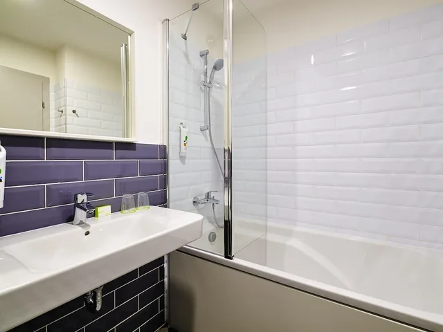 شقة بسرير مزدوج وسريرين منفصلين، IBIS STYLES ARAD 4/4