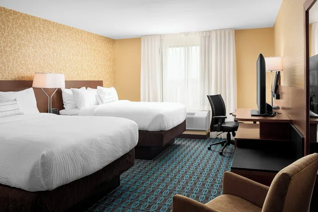 غرفة بسريرين كوين لذوي الإعاقة، Fairfield Inn & Suites By Marriott Memphis Marion Ar 1/4