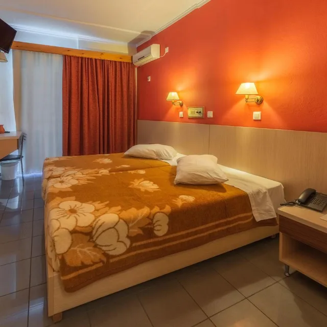غرفة بسريرين منفصلين، Dimitris Paritsa Hotel 2/5