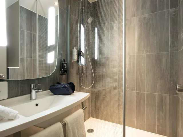 غرفة قياسية ثلاثية، Hotel ibis Brussels off Grand Place 9/10