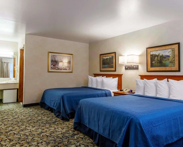 غرفة بسريرين كوين، Quality Inn Lake George 1/6