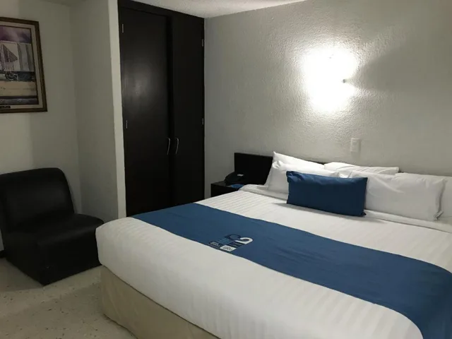 غرفة سوبيريور بسرير كوين، Hotel Rosgaud 1/5