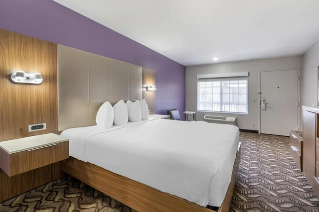 غرفة قياسية بسرير كينج، Best Western Airport Plaza Inn - Los Angeles LAX Hotel 2/7