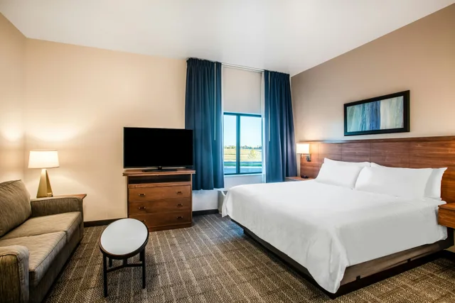 Studio, Suite, King Bed, Staybridge Suites Sioux Falls Southwest 1/4