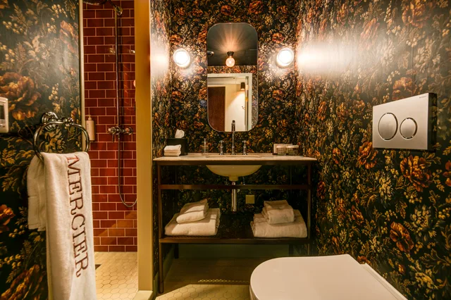 غرفة قياسية بسريرين منفصلين، Hotel Mercier 2/2
