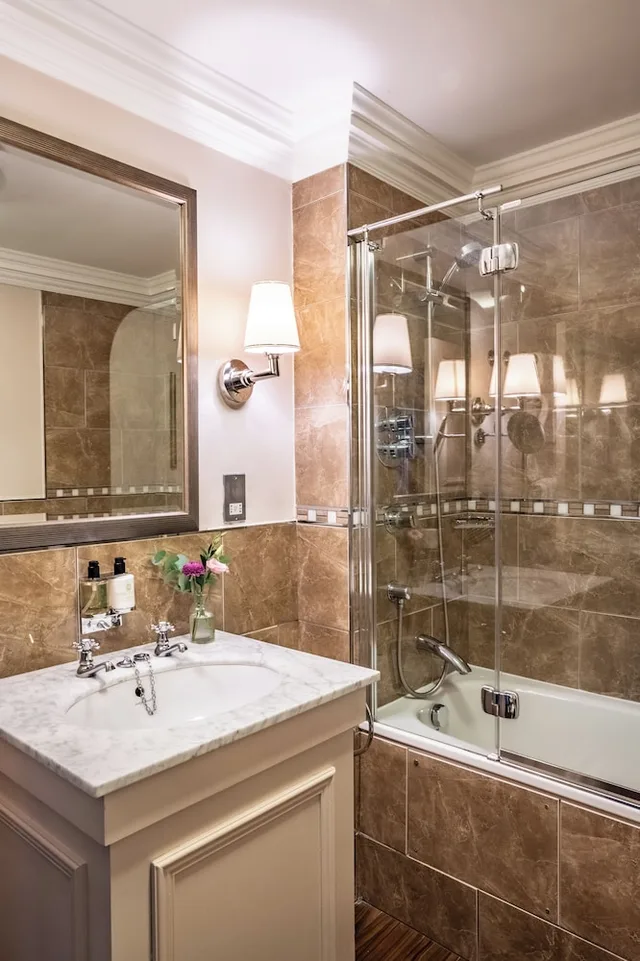 Classic, Double Bed, Crathorne Hall Hotel 7/8