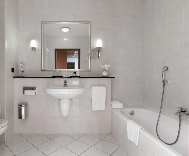 غرفة ديلوكس بسرير مزدوج، Van Der Valk Hotel Melle - Osnabruck 6/8