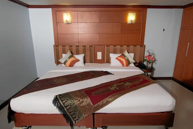 Star, 3 Beds، Sky Suites 4/5