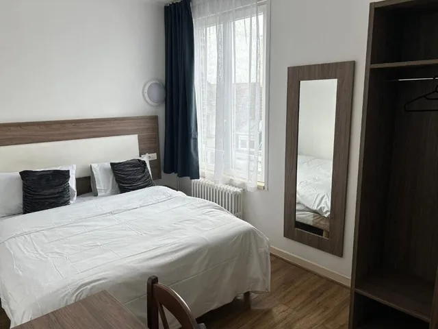 غرفة بسرير مزدوج، Hotel Le Clemenceau 1/6