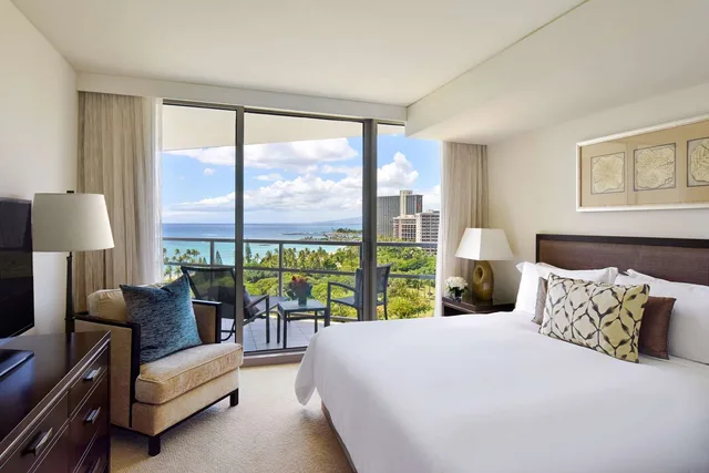 1 Bedroom, Suite, Accessible, Ka Lai Waikiki Beach, LXR Hotels & Resorts 1/2